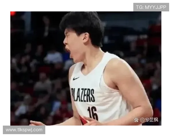 杨瀚森回忆比卢普斯的指导风格与新秀心态的影响